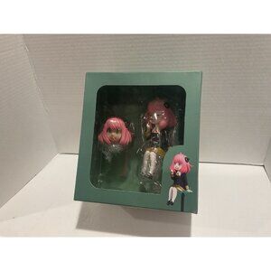 Anime Spy Family Figurine #2 Pink Hair New Taito